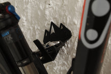 Load image into Gallery viewer, Gravycle: Soporte flotante de pared para Bicicleta