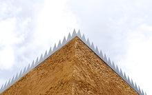 Load image into Gallery viewer, Picos de Protección antisaltos para bardas y techos