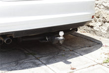 Load image into Gallery viewer, Tirón para remolque o rack para Volkswagen Jetta A6